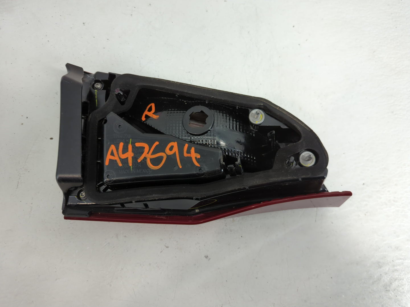 2018-2021 Chevrolet Equinox Tail Light Assembly Passenger Right OEM Fits Fits 2018 2019 2020 2021 OEM Used Auto Parts - Oemu