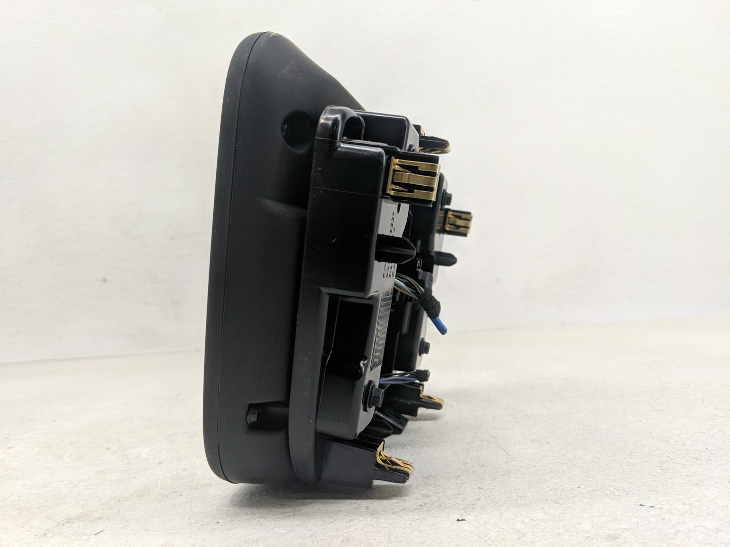 Chevrolet Equinox Information-gps-tv Control Module 42342517 - Oemusedautoparts1.com