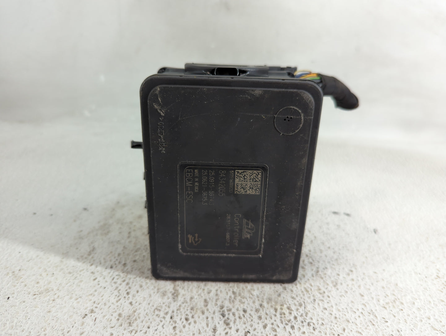 2018-2019 Chevrolet Equinox ABS Pump Control Module Replacement P/N:84342052 Fits Fits 2018 2019 2020 2021 OEM Used Auto Par