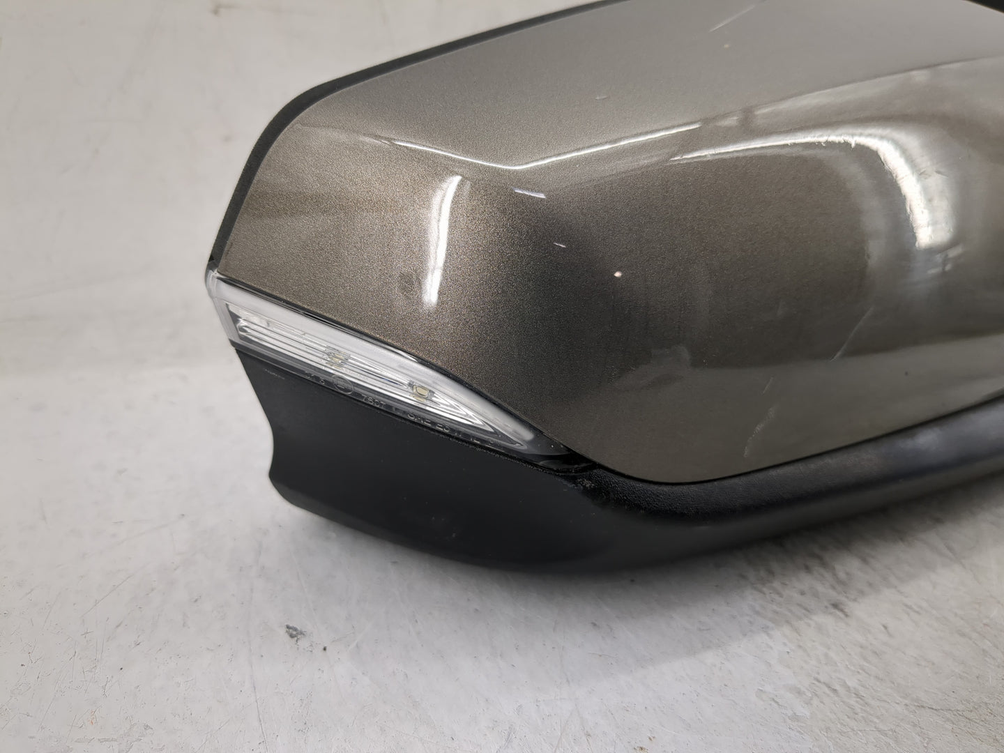 2018-2020 Chevrolet Equinox Side Mirror Replacement Passenger Right View Door Mirror P/N:2206-3022 Fits Fits 2018 2019 2020 