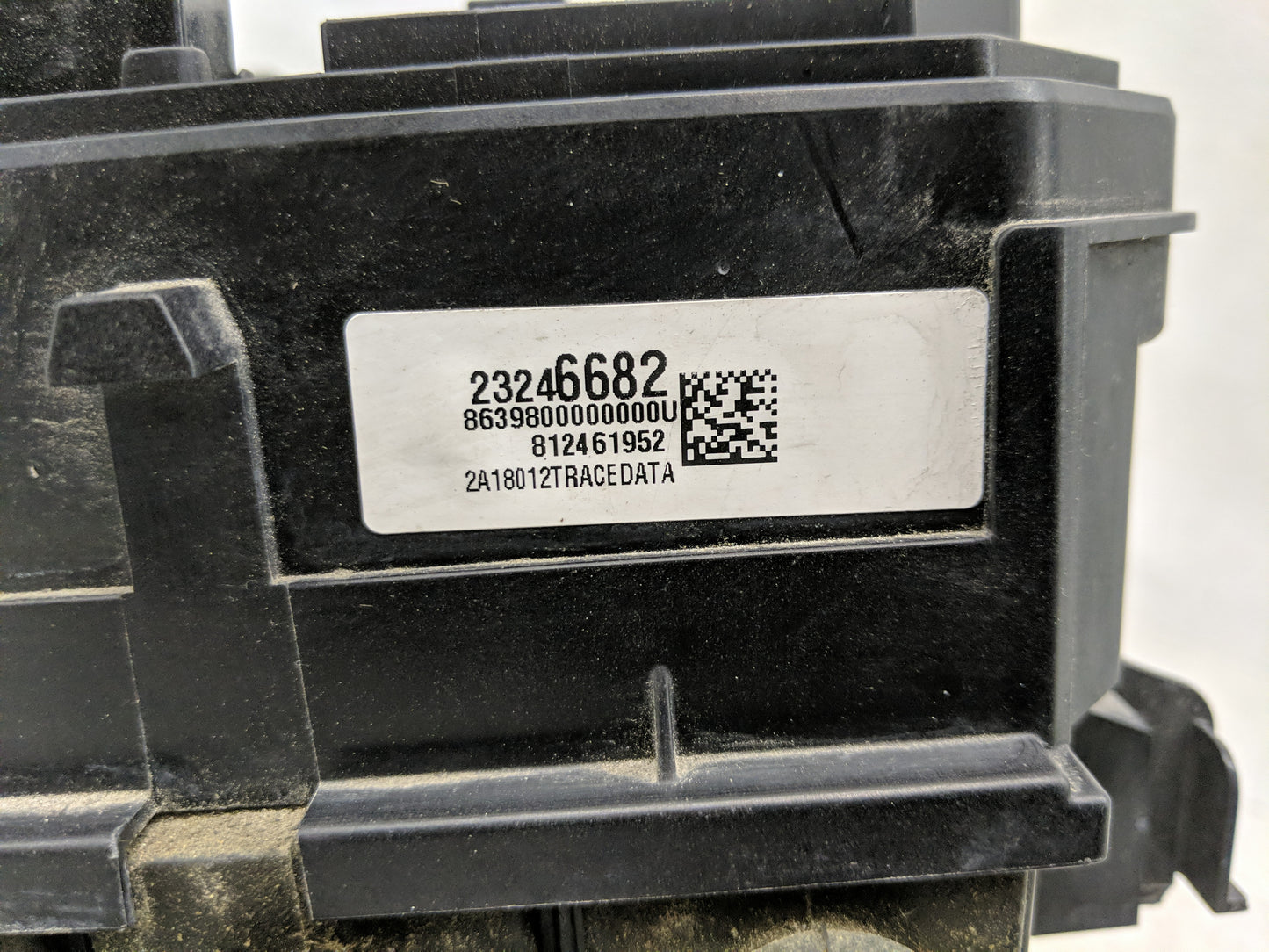 2018-2022 Chevrolet Equinox Fusebox Fuse Box Panel Relay Module P/N:812461952 23246682 Fits Fits 2018 2019 2020 2021 2022 OE