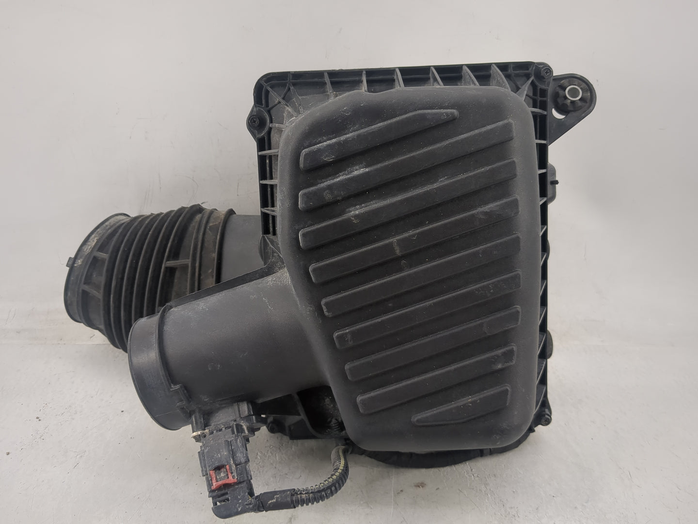 2018-2022 Chevrolet Equinox Air Cleaner Intake-duct Hose Tube - Oemusedautoparts1.com