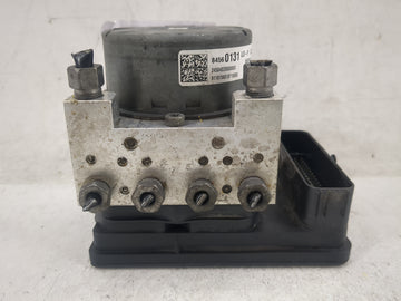2018-2019 Chevrolet Equinox ABS Pump Control Module Replacement P/N:84560131 84560135, 806052304 Fits Fits 2018 2019 2020 20