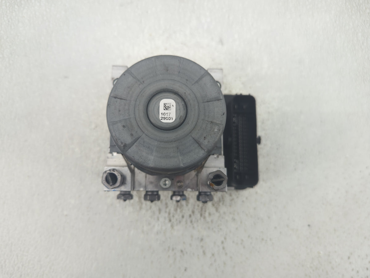2018-2019 Chevrolet Equinox Anti-Lock Brake ABS Pump Module Actuator OEM P/N:806052304 84875567 Fits Fits 2018 2019 2020 202
