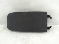 2018 Chevrolet Equinox Center Console Armrest Cover Lid P/N:09200PE0 Fits OEM Used Auto Parts - Oemusedautoparts1.com