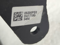 2018 Chevrolet Equinox Center Console Armrest Cover Lid P/N:09200PE0 Fits OEM Used Auto Parts - Oemusedautoparts1.com
