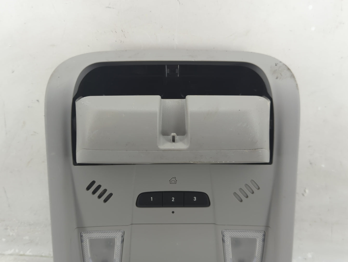 2018 Chevrolet Equinox Overhead Roof Console - Oemusedautoparts1.com