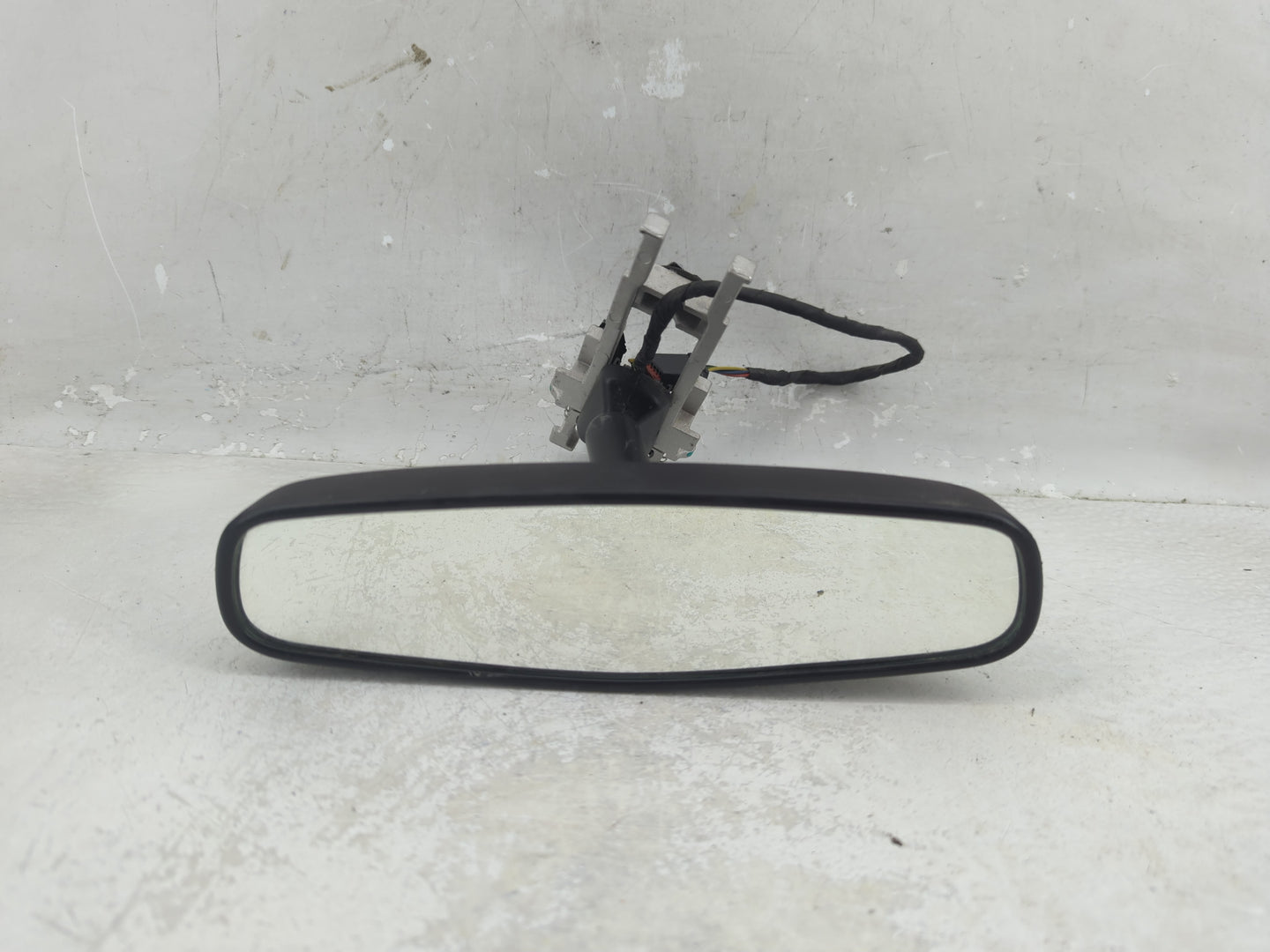 2018-2022 Chevrolet Equinox Interior Rear View Mirror Replacement OEM P/N:A048070 Fits OEM Used Auto Parts - Oemusedautopart