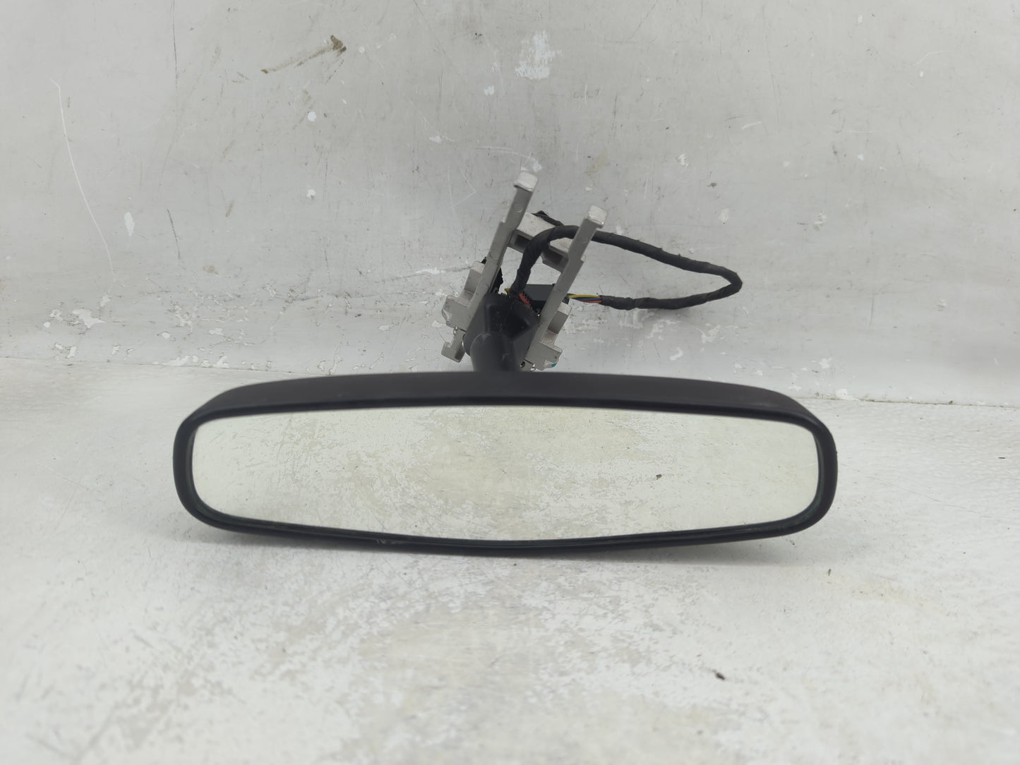 2018-2022 Chevrolet Equinox Interior Rear View Mirror Replacement OEM P/N:A048070 Fits OEM Used Auto Parts - Oemusedautopart