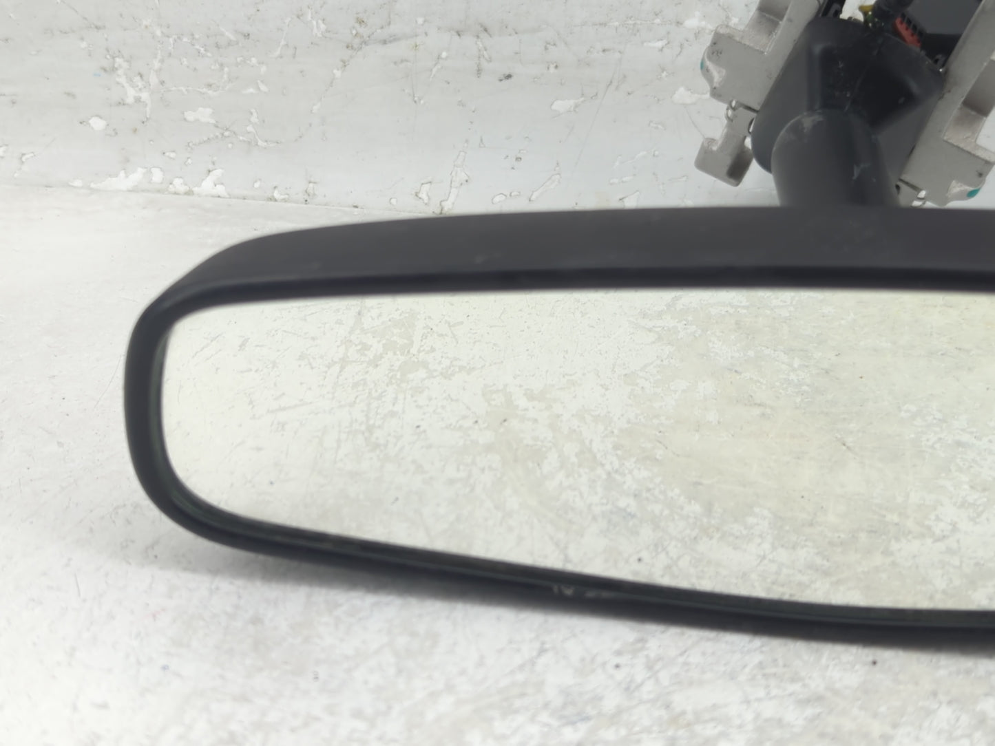 2018-2022 Chevrolet Equinox Interior Rear View Mirror Replacement OEM P/N:A048070 Fits OEM Used Auto Parts - Oemusedautopart