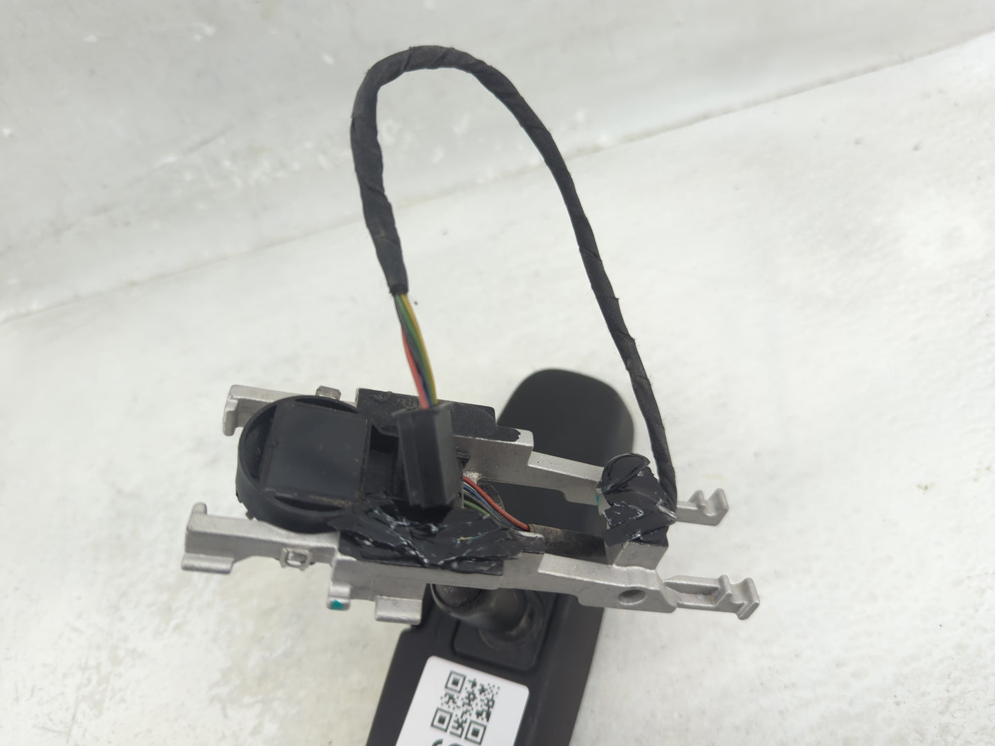 2018-2022 Chevrolet Equinox Interior Rear View Mirror Replacement OEM P/N:A048070 Fits OEM Used Auto Parts - Oemusedautopart