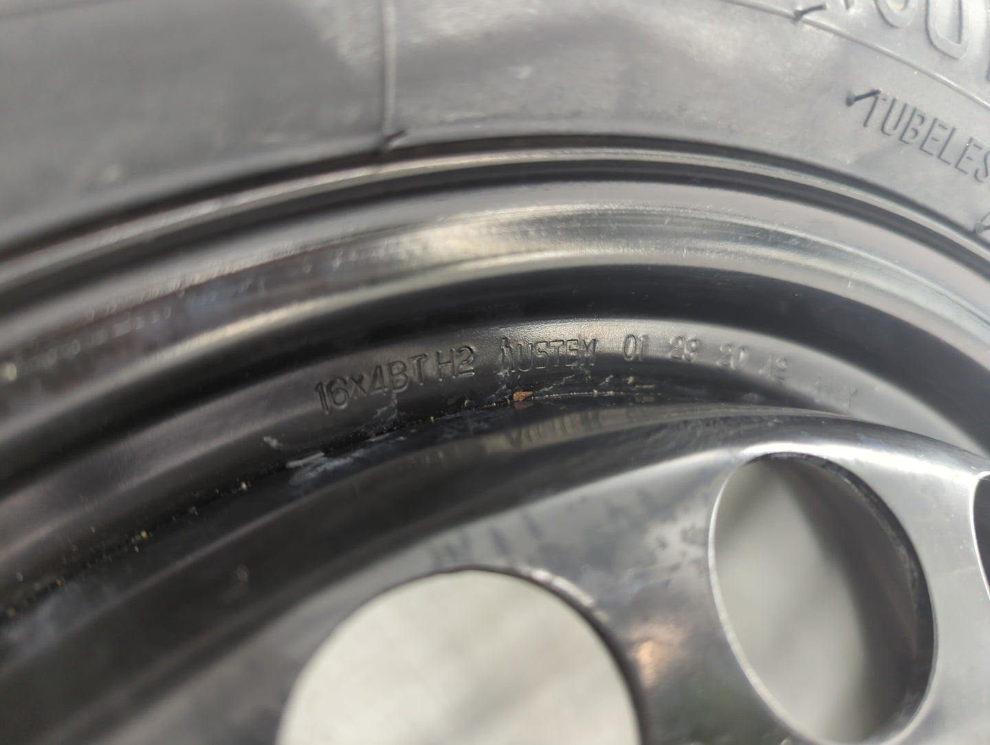 2018-2022 Chevrolet Equinox Spare Donut Tire Wheel Rim Oem - Oemusedautoparts1.com