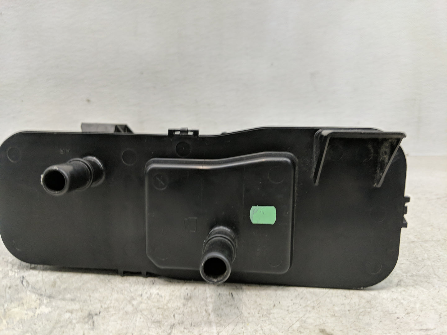 2018 Chevrolet Equinox Fuel Vapor Charcoal Canister - Oemusedautoparts1.com