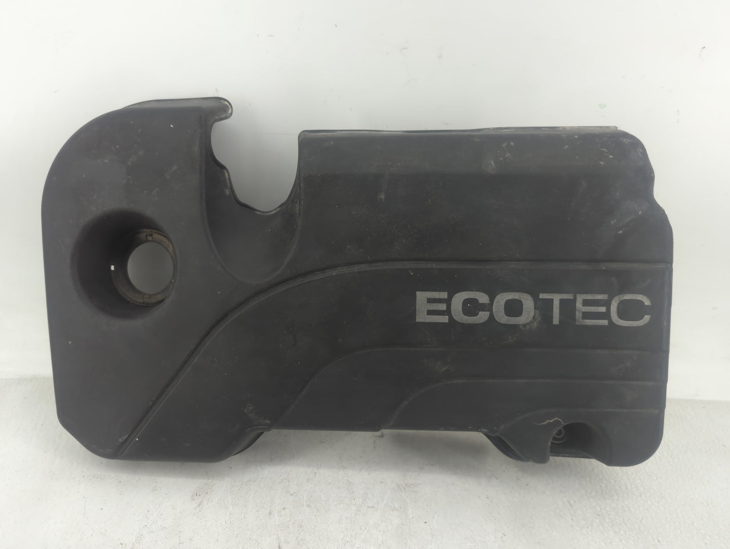 2018 Chevrolet Equinox Engine Cover - Oemusedautoparts1.com