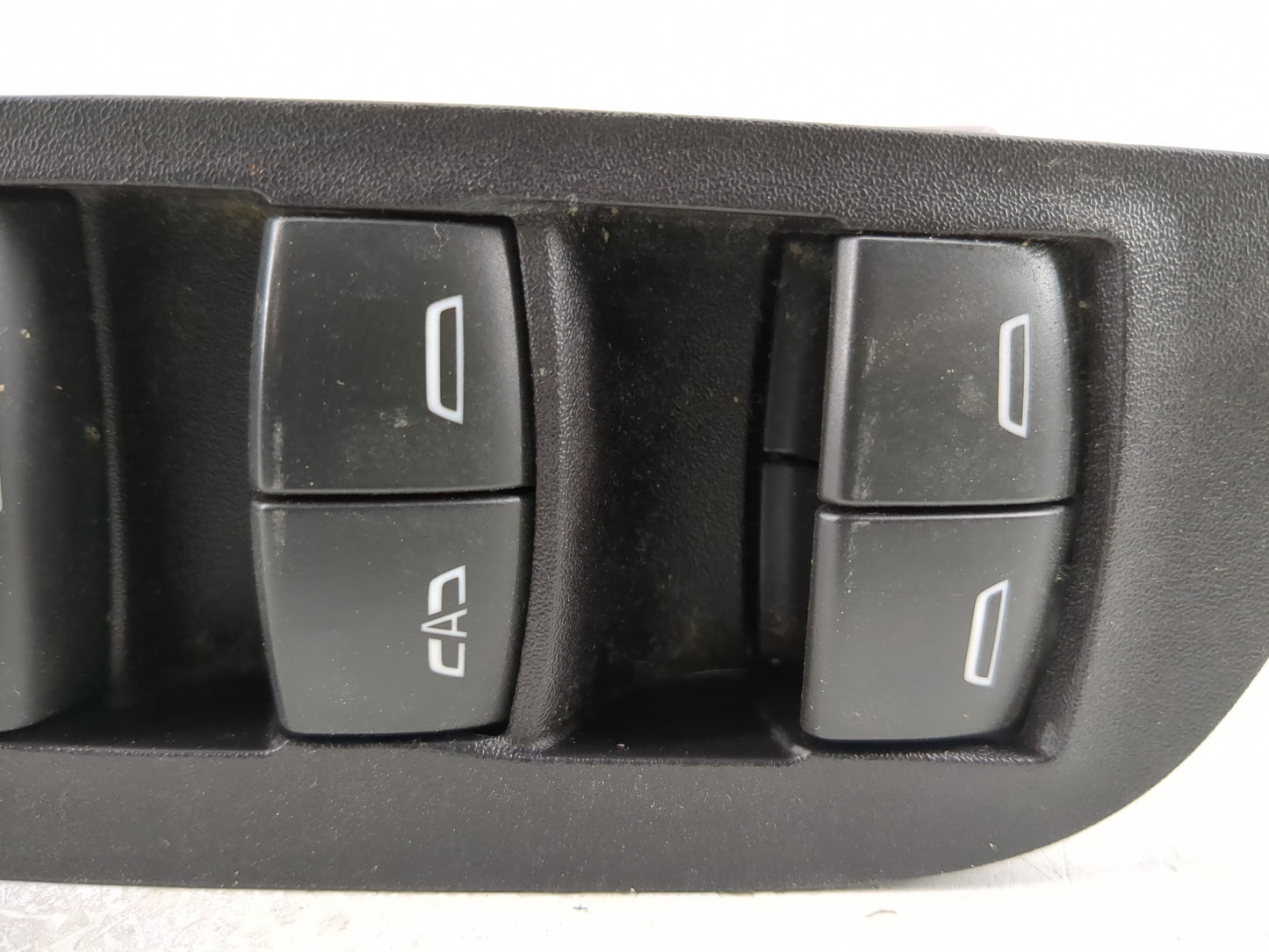 2018-2022 Chevrolet Equinox Master Power Window Switch Replacement Driver Side Left P/N:84139693 Fits OEM Used Auto Parts - 