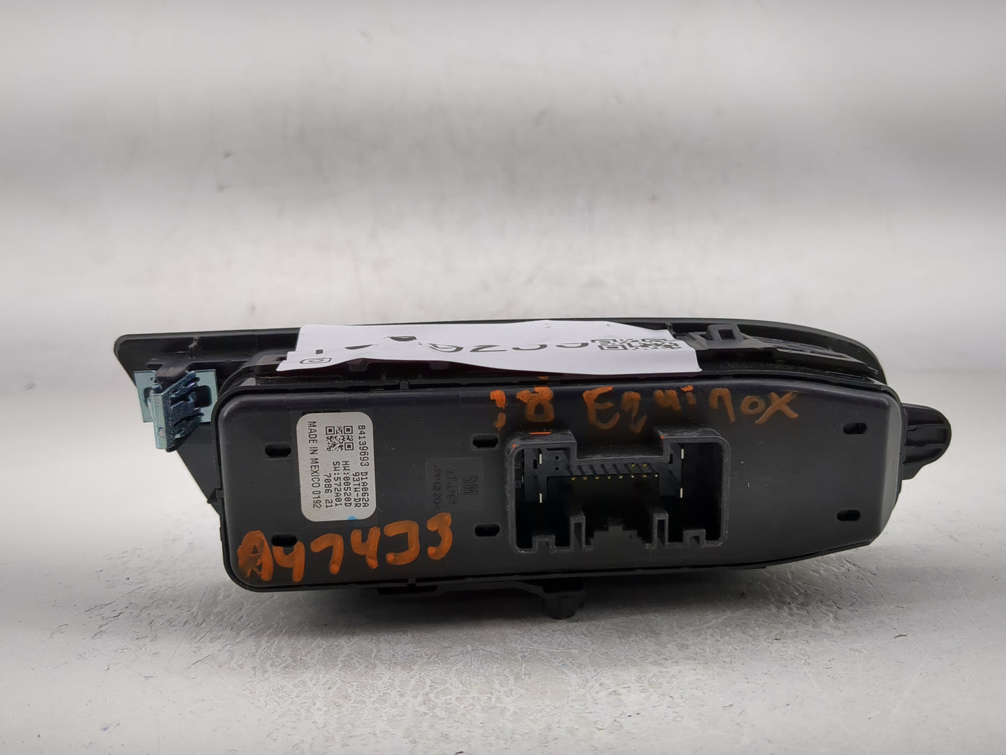 2018-2022 Chevrolet Equinox Master Power Window Switch Replacement Driver Side Left P/N:84139693 Fits OEM Used Auto Parts - 