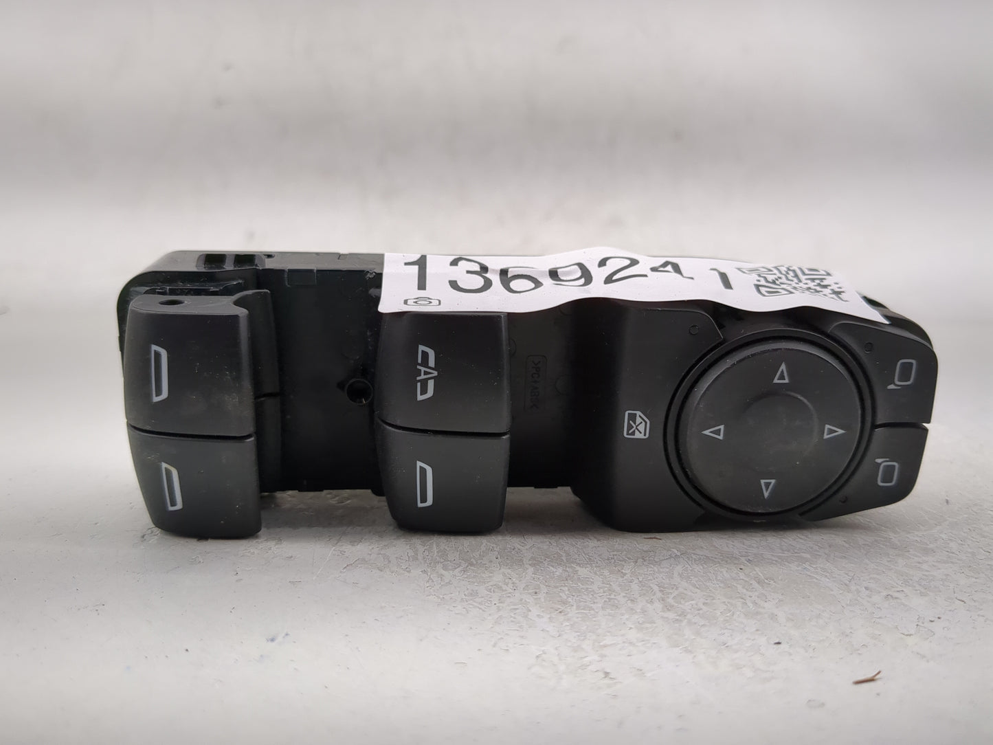 2018-2022 Chevrolet Equinox Master Power Window Switch Replacement Driver Side Left P/N:84139693 Fits OEM Used Auto Parts - 