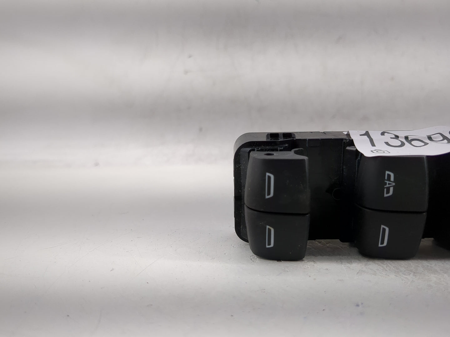 2018-2022 Chevrolet Equinox Master Power Window Switch Replacement Driver Side Left P/N:84139693 Fits OEM Used Auto Parts - 