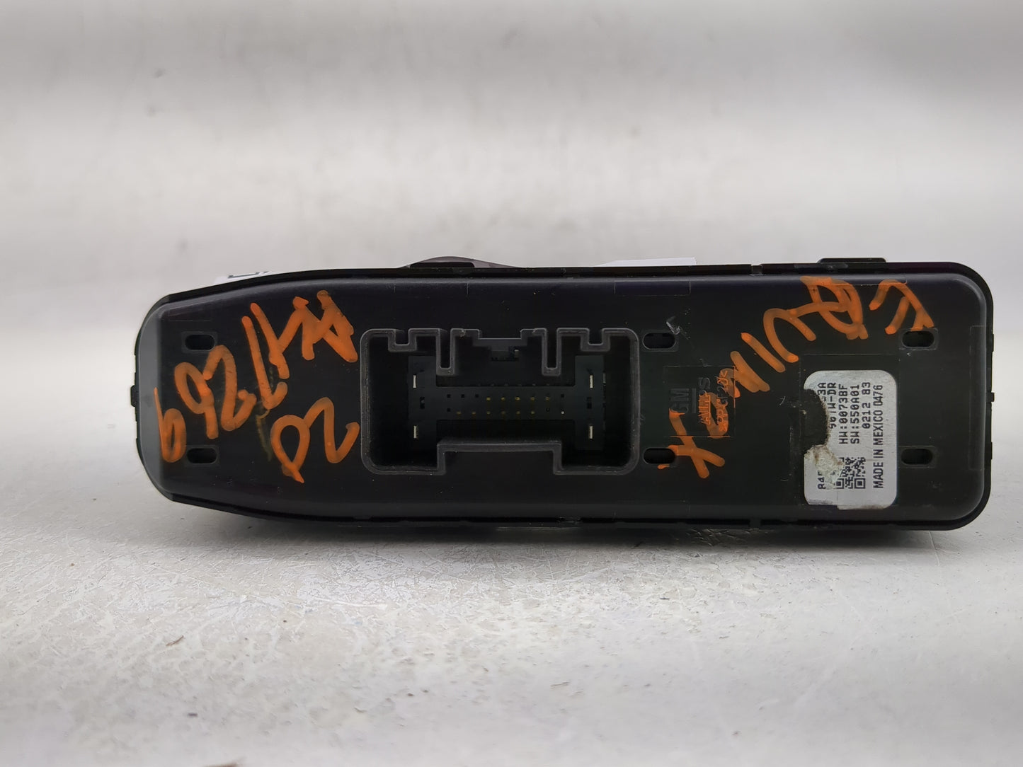 2018-2022 Chevrolet Equinox Master Power Window Switch Replacement Driver Side Left P/N:84139693 Fits OEM Used Auto Parts - 