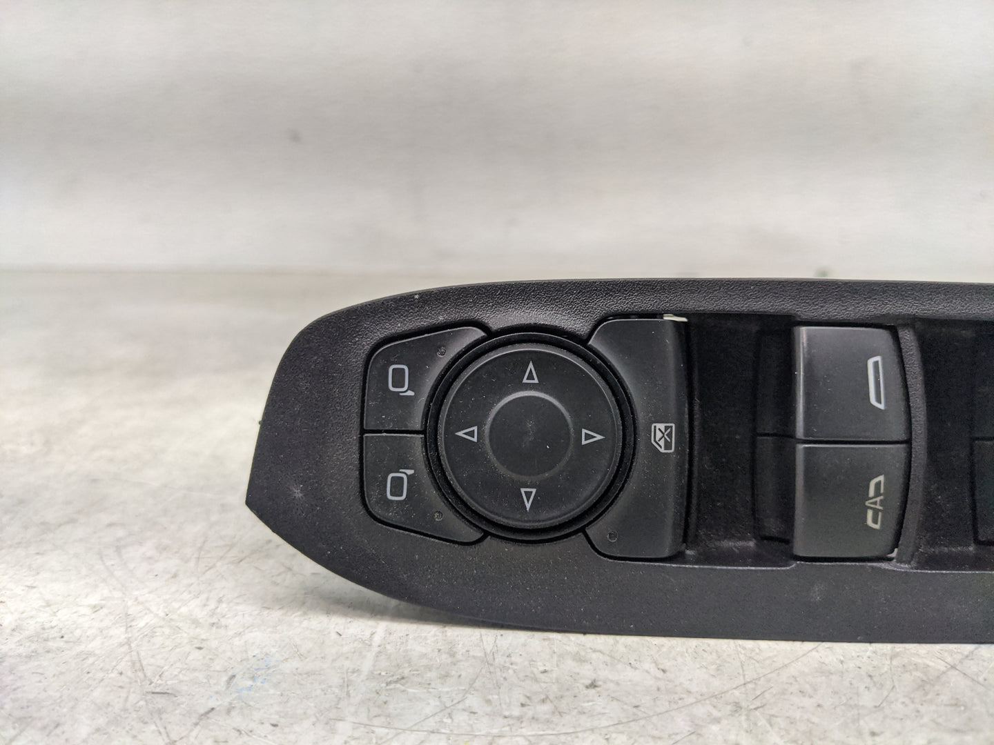 2018-2022 Chevrolet Equinox Master Power Window Switch Replacement Driver Side Left P/N:84139693 Fits OEM Used Auto Parts - 