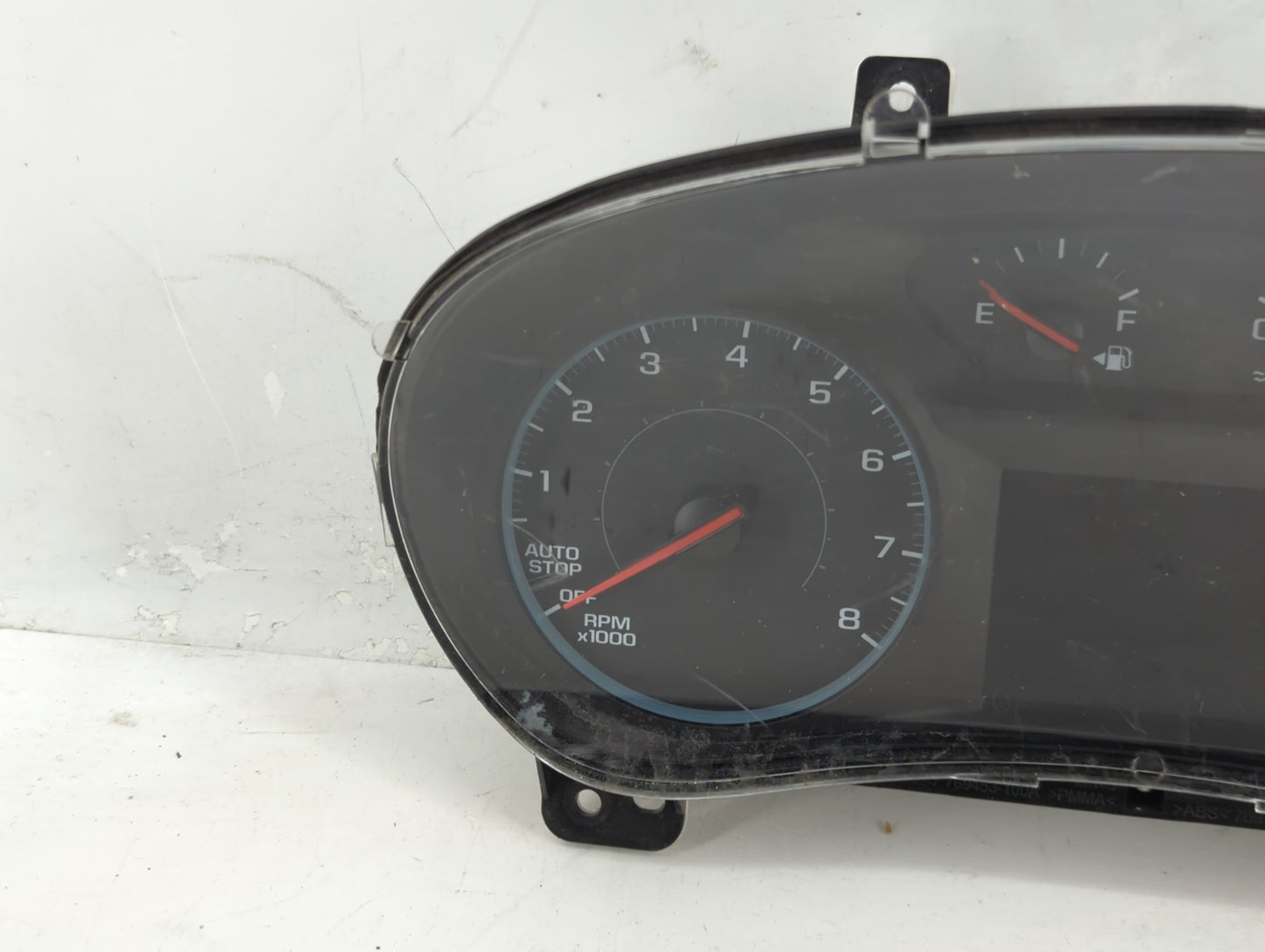 2018 Chevrolet Equinox Instrument Cluster Speedometer Gauges P/N:84240633 Fits OEM Used Auto Parts - Oemusedautoparts1.com