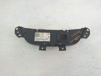 2018 Chevrolet Equinox Climate Control Module Temperature AC/Heater Replacement P/N:84175393 Fits OEM Used Auto Parts - Oemu