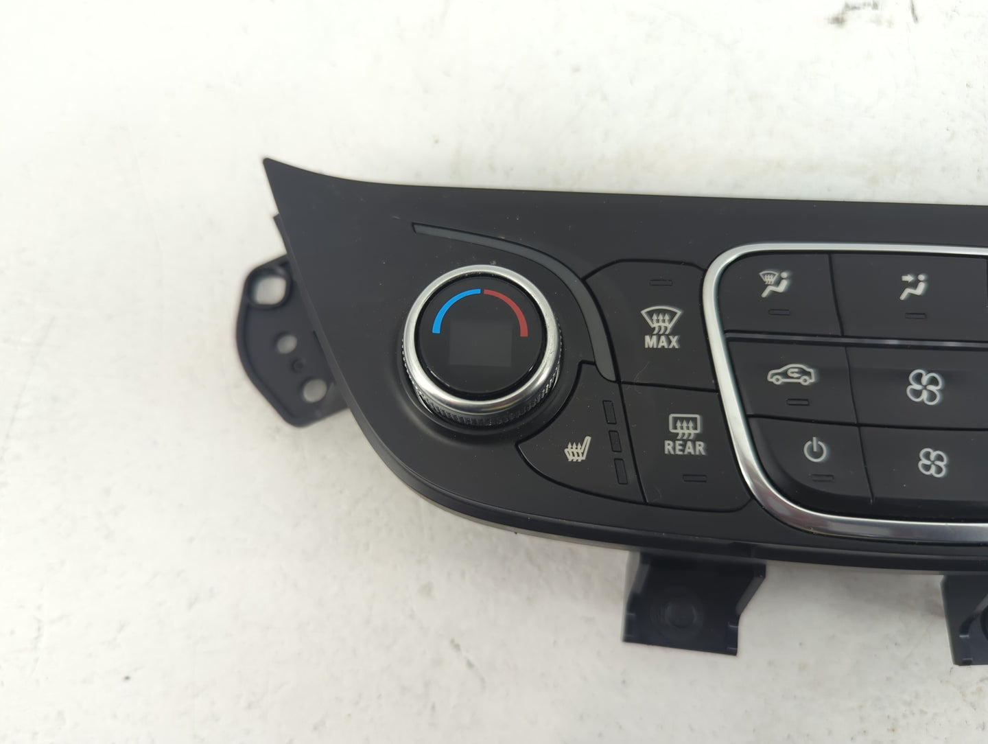 2018 Chevrolet Equinox Climate Control Module Temperature AC/Heater Replacement P/N:000235226 84422506 Fits OEM Used Auto Pa
