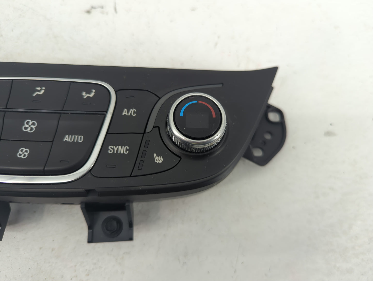 2018 Chevrolet Equinox Climate Control Module Temperature AC/Heater Replacement P/N:000235226 84422506 Fits OEM Used Auto Pa