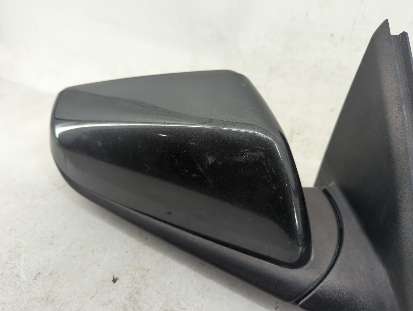 2018-2022 Chevrolet Equinox Passenger Side View Mirror - Right Door Mirror OEM Used - Oemusedautoparts1.com