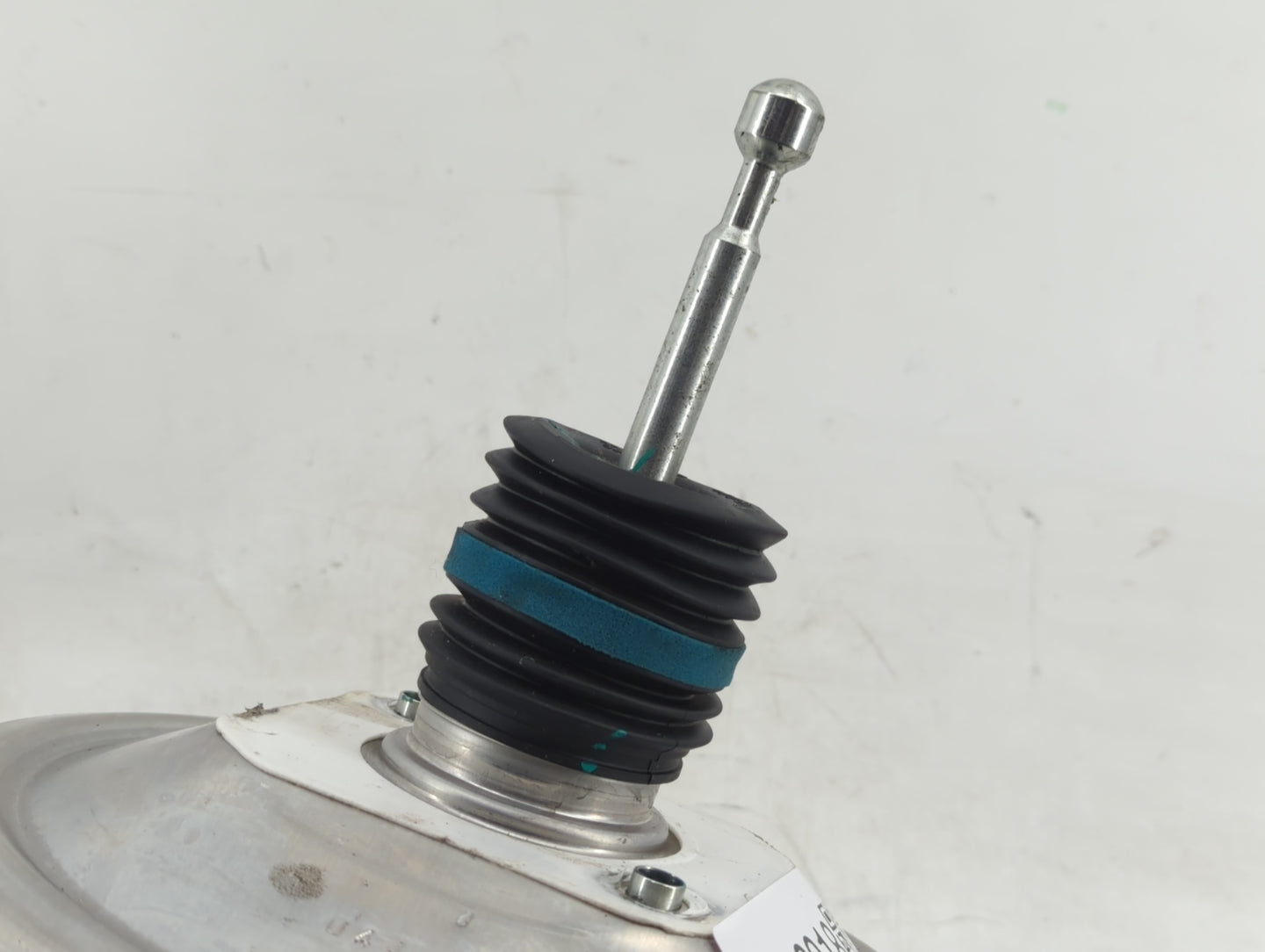 2018-2022 Chevrolet Equinox Power Brake Booster Oem 1382918 - Oemusedautoparts1.com