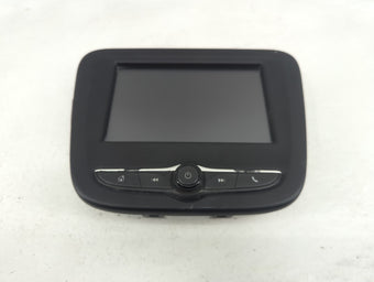 compare product 2018 Chevrolet Equinox Information Display Screen