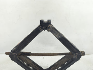2018 Chevrolet Equinox Spare Scissor Car Jack
