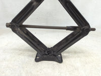 2018 Chevrolet Equinox Spare Scissor Car Jack 1390226 - Oemusedautoparts1.com