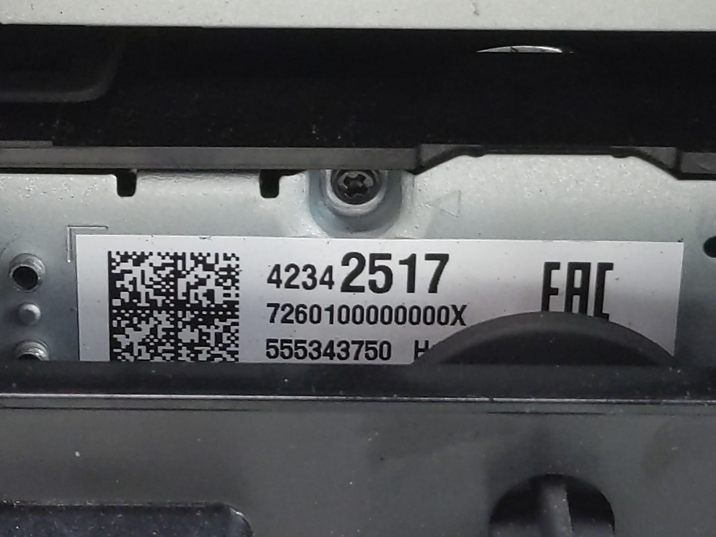 2018 Chevrolet Equinox Information Display Screen Black 1398192 - Oemusedautoparts1.com