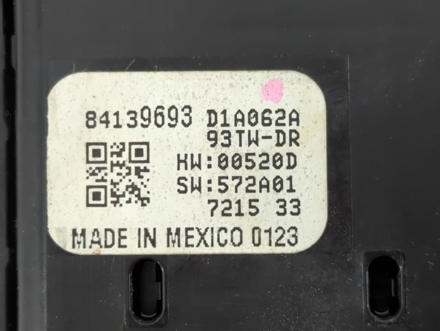 2018-2022 Chevrolet Equinox Master Power Window Switch Replacement Driver Side Left P/N:84139693 Fits OEM Used Auto Parts - 
