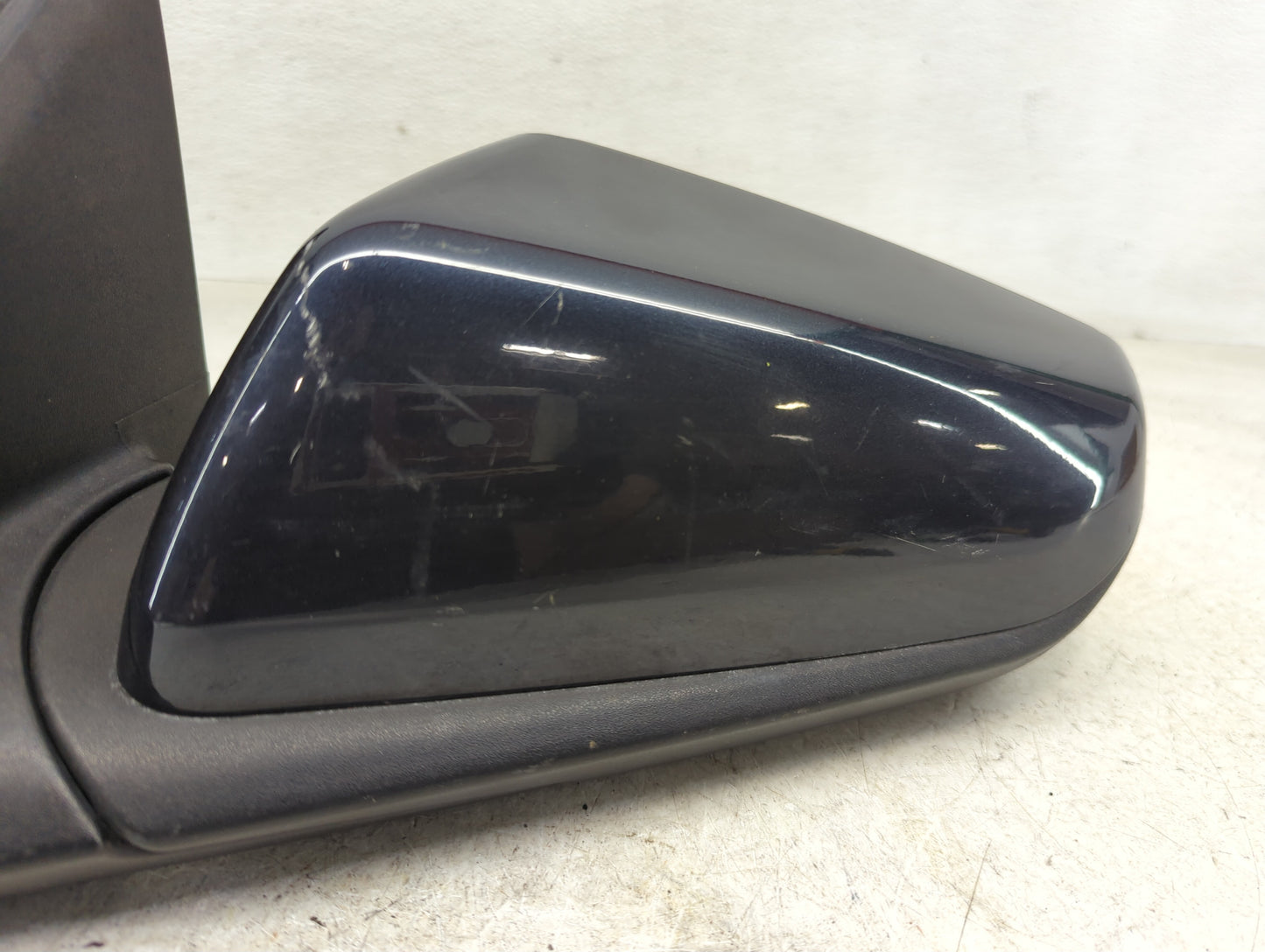 2018-2022 Chevrolet Equinox Driver Side View Mirror - Left Door Mirror OEM Used - Oemusedautoparts1.com