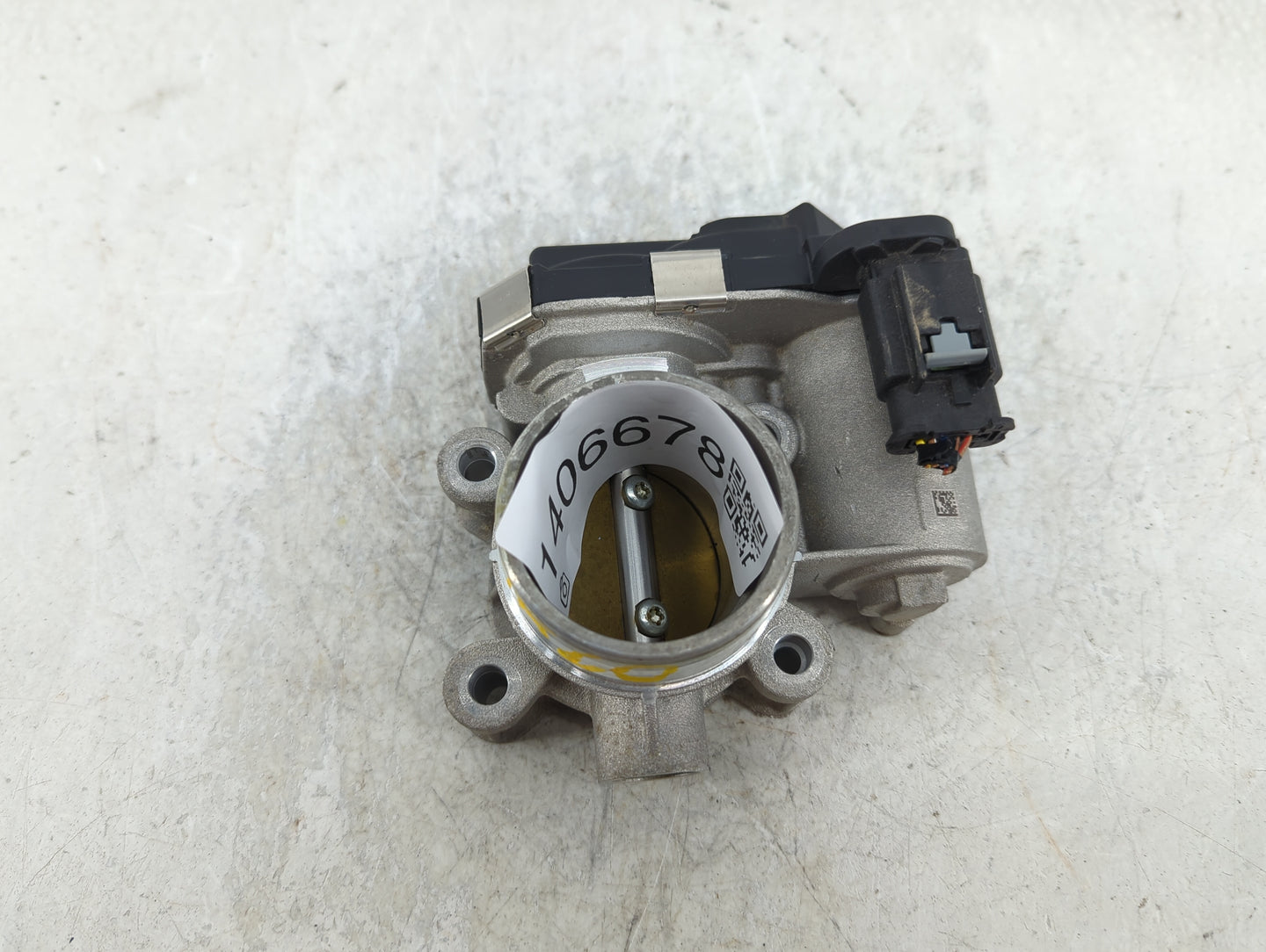 2018-2022 Chevrolet Equinox Throttle Body P/N:12671379AA Fits Fits 2016 2017 2018 2019 2020 2021 2022 OEM Used Auto Parts - 