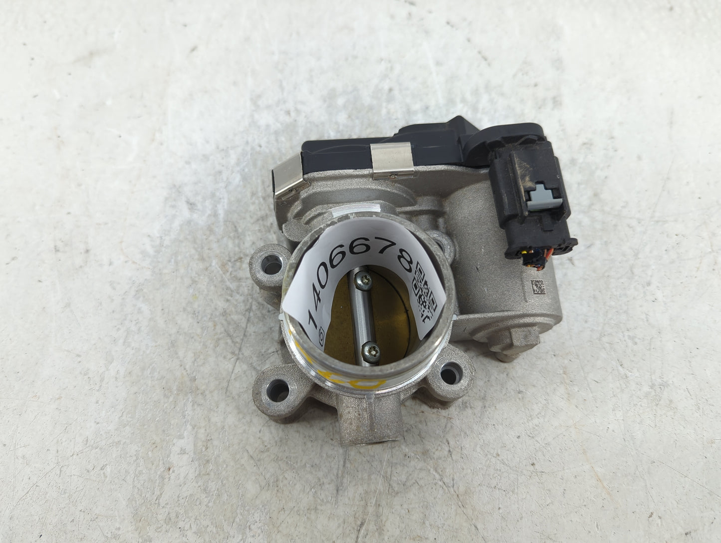 2018-2022 Chevrolet Equinox Throttle Body P/N:12671379AA Fits Fits 2016 2017 2018 2019 2020 2021 2022 OEM Used Auto Parts - 