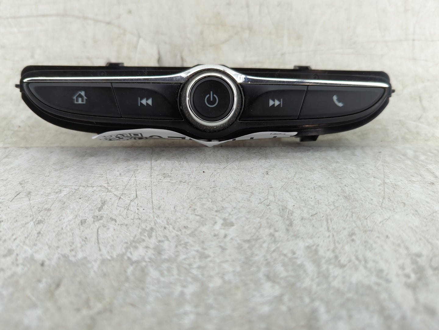 2018-2018 Chevrolet Equinox Radio Control Panel - Oemusedautoparts1.com