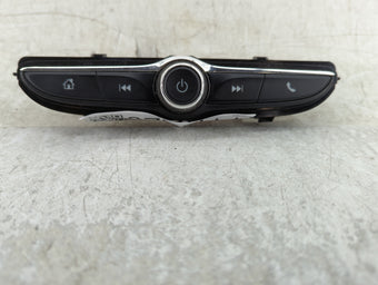 compare product 2018-2018 Chevrolet Equinox Radio Control Panel