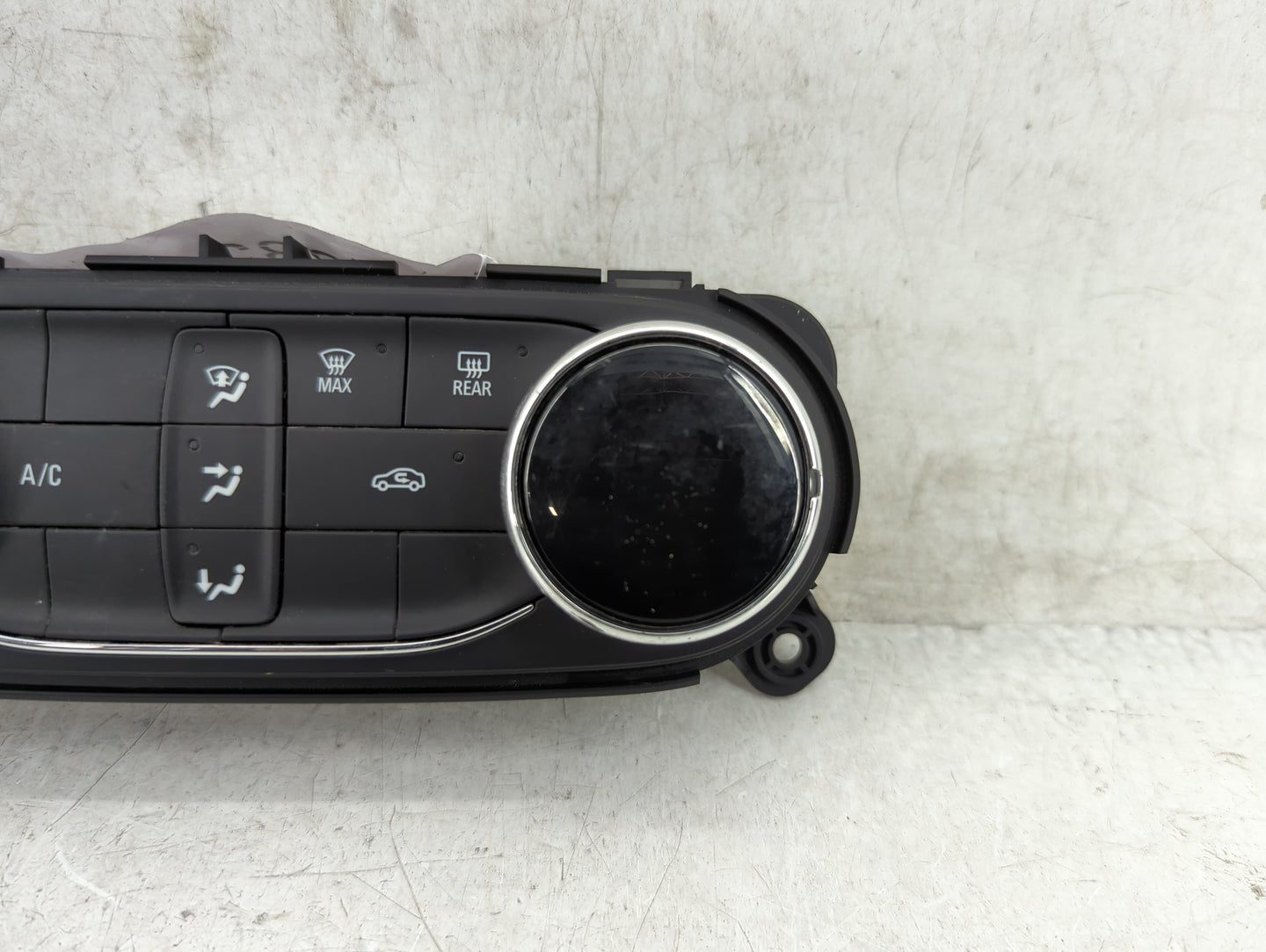 2018 Chevrolet Equinox Climate Control Module Temperature AC/Heater Replacement P/N:42810983 7370200000000X Fits OEM Used Au