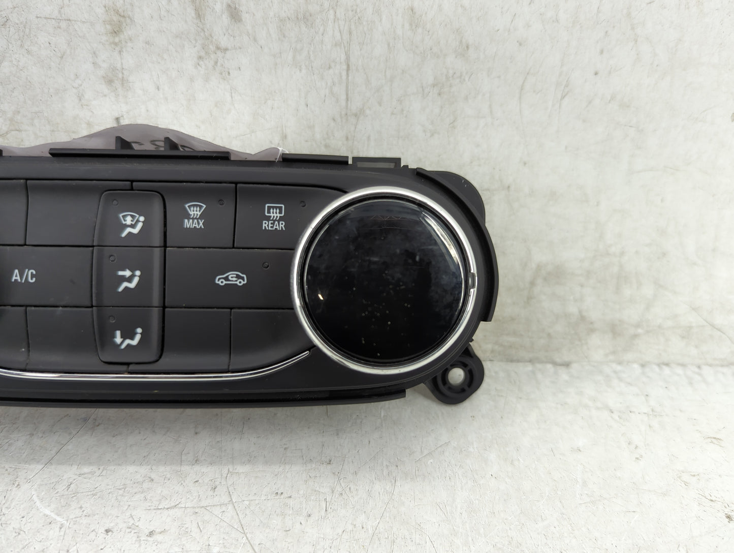 2018 Chevrolet Equinox Climate Control Module Temperature AC/Heater Replacement P/N:42810983 7370200000000X Fits OEM Used Au