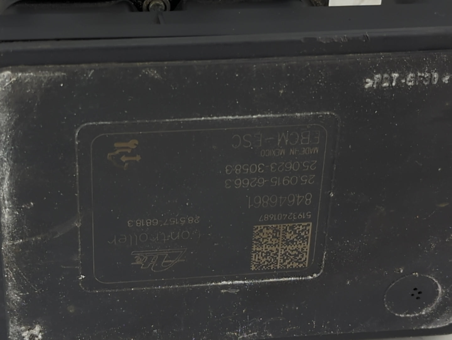 2018-2019 Chevrolet Equinox ABS Pump Control Module Replacement P/N:84342055 Fits Fits 2018 2019 2020 2021 OEM Used Auto Par