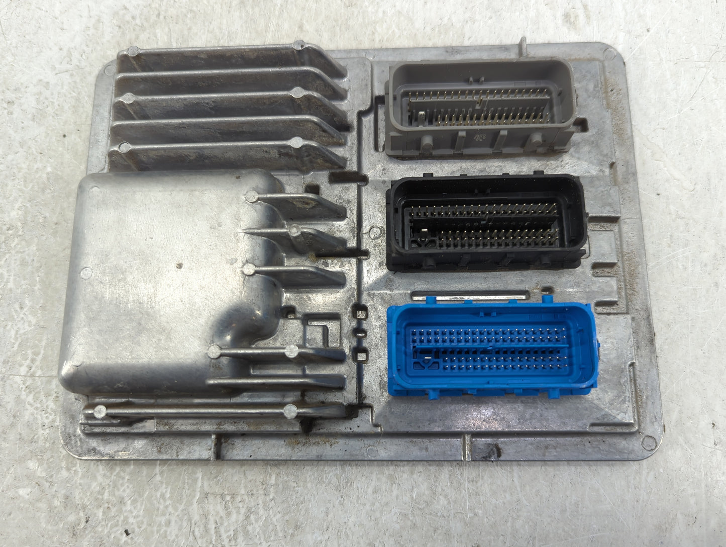 2018-2020 Chevrolet Equinox PCM Engine Control Computer ECU ECM PCU OEM P/N:12688128 12669908 Fits OEM Used Auto Parts - Oem