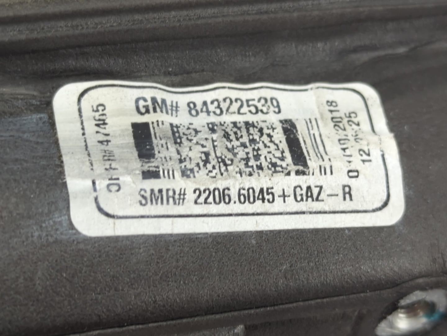 2018-2022 Chevrolet Equinox Driver Side View Mirror - Left Door Mirror OEM Used - Oemusedautoparts1.com