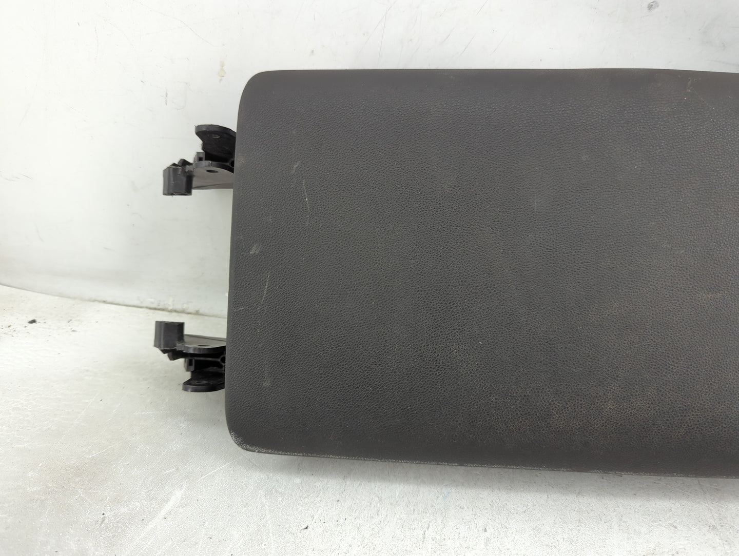 2018 Chevrolet Equinox Center Console Armrest Cover Lid Fits OEM Used Auto Parts - Oemusedautoparts1.com