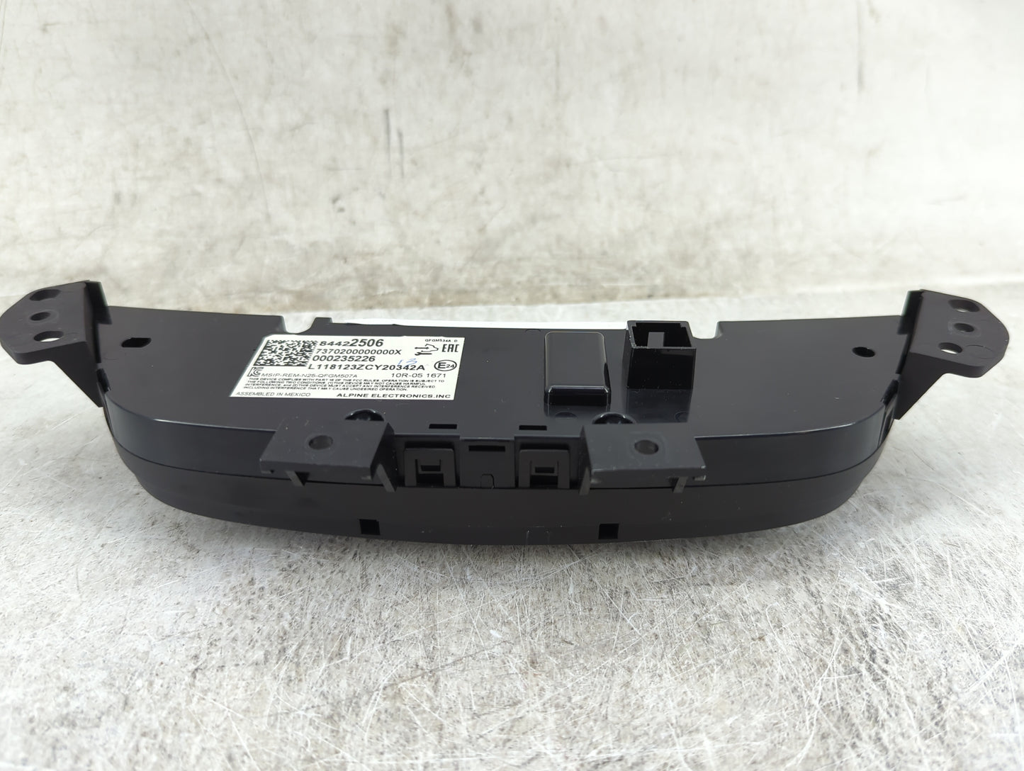 2018 Chevrolet Equinox Climate Control Module Temperature AC/Heater Replacement P/N:84422506 7370200000000X, 000235226 Fits 