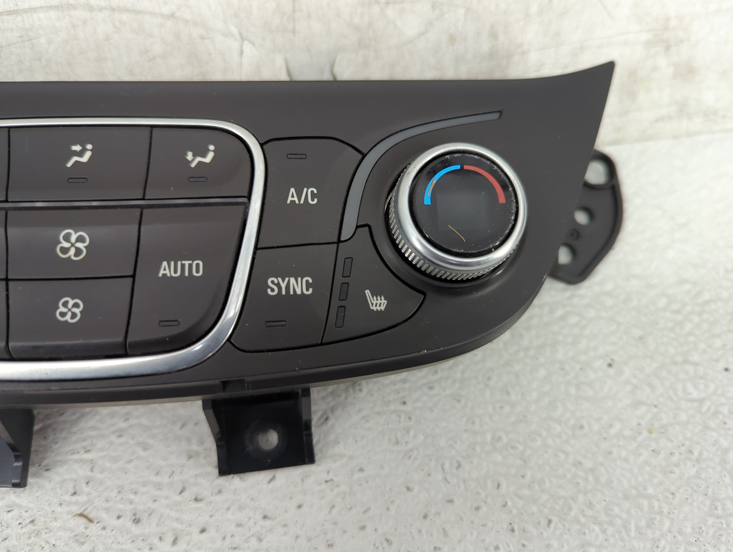 2018-2019 Chevrolet Equinox Climate Control Module Temperature AC/Heater Replacement P/N:84422506 Fits Fits 2018 2019 OEM Us