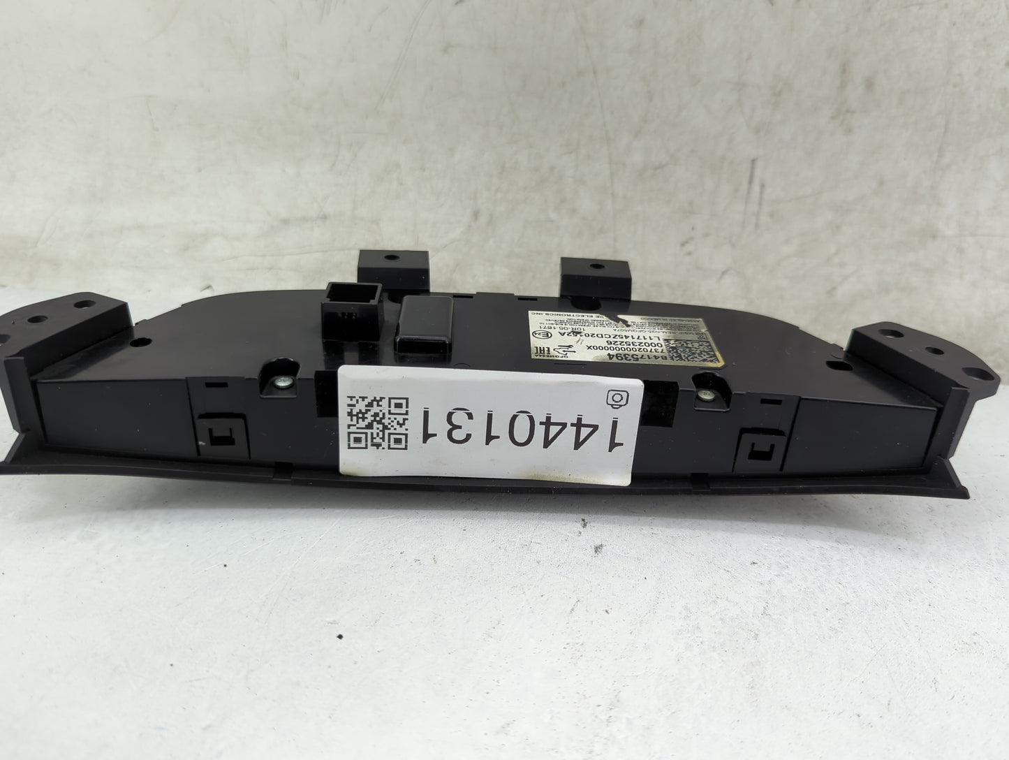 2018 Chevrolet Equinox Climate Control Module Temperature AC/Heater Replacement P/N:84175394 7370200000000X, 000235226 Fits 