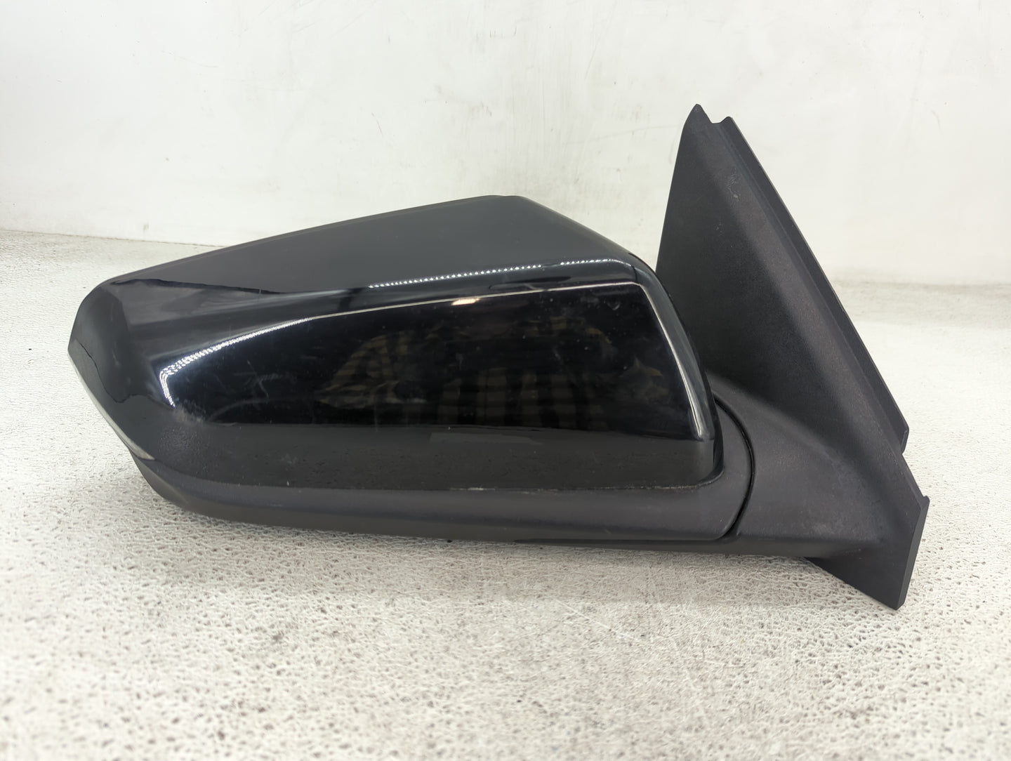 2018-2020 Chevrolet Equinox Passenger Side View Mirror - Right Door Mirror OEM Used - Oemusedautoparts1.com